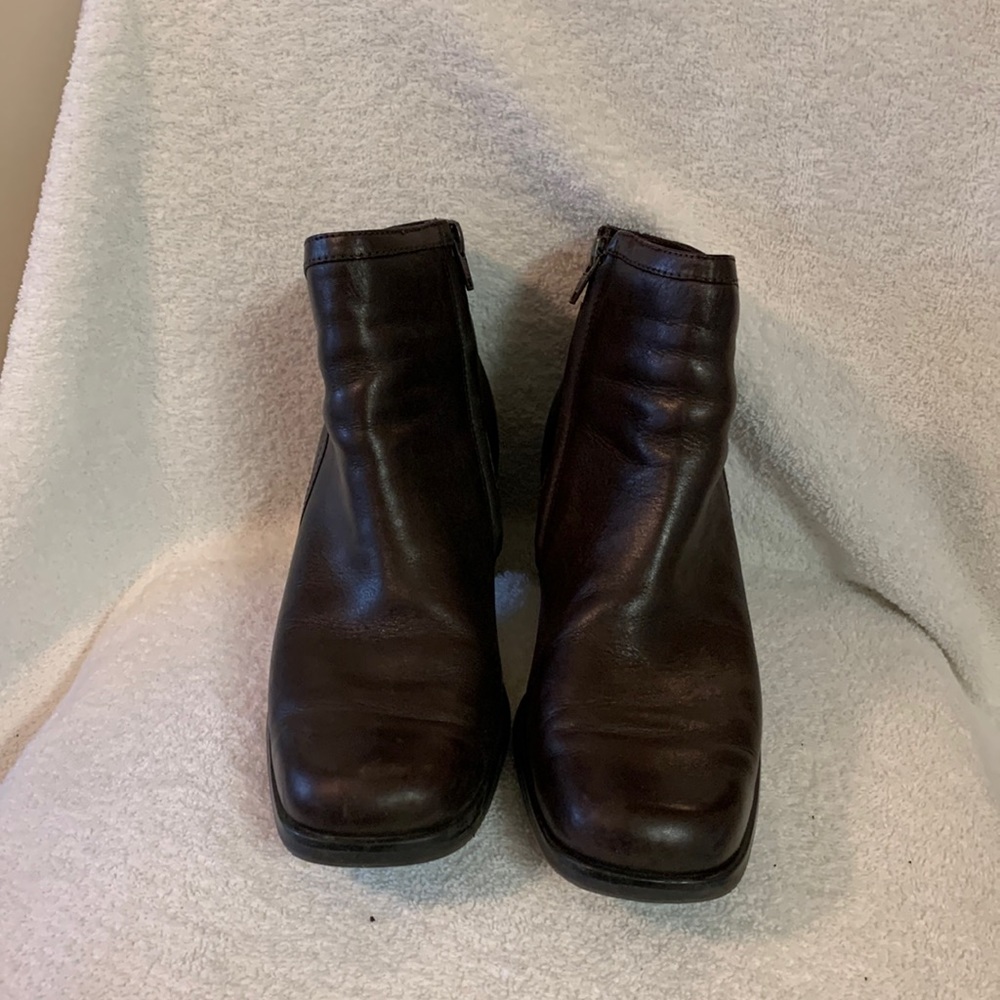 Brand ,White mountain boots size 9
